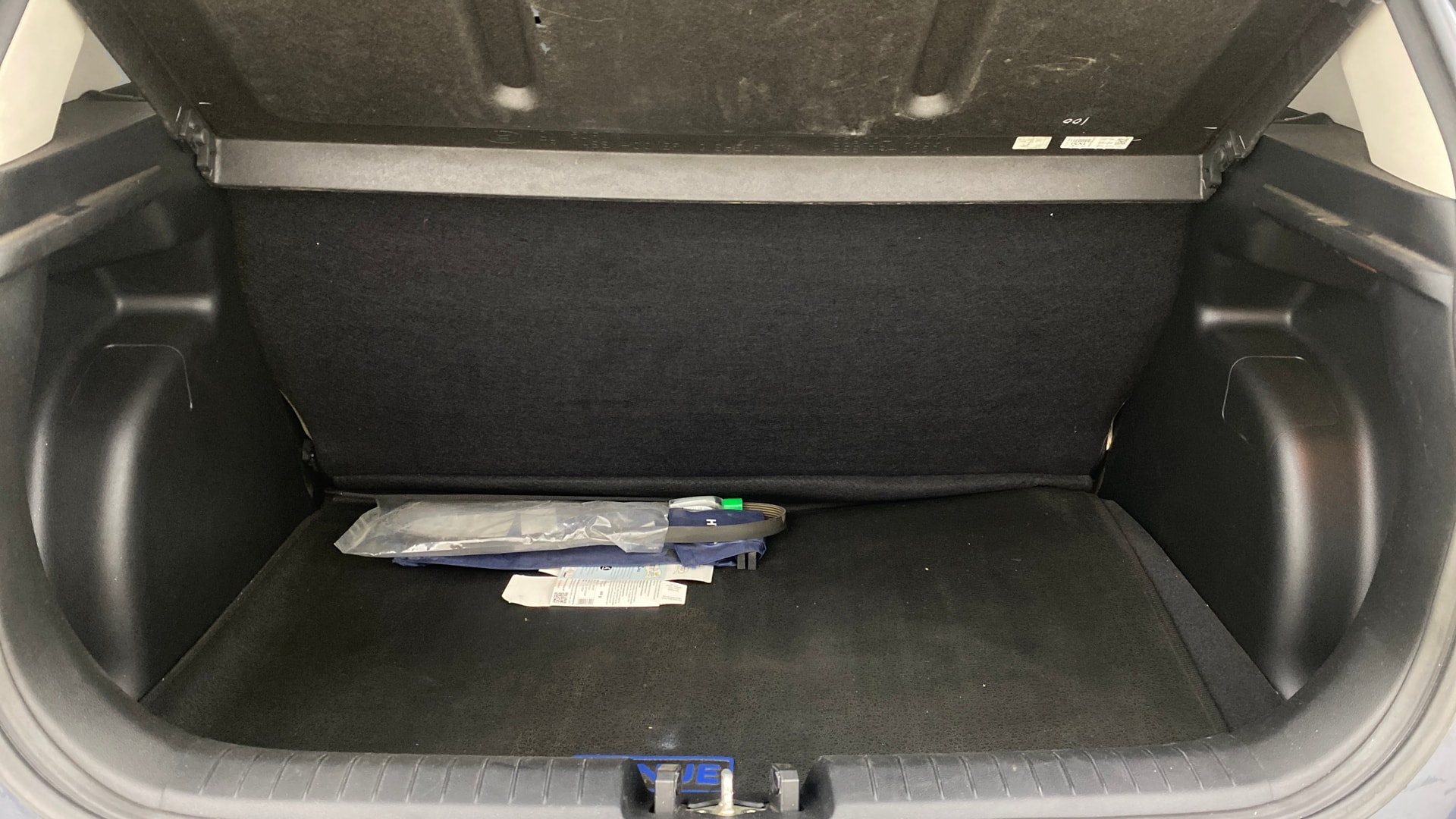 View 2019 Hyundai Venue S 1.0 Petrol AT Image 38 Used 2019 Hyundai Venue S 1.0 Petrol AT Image 38