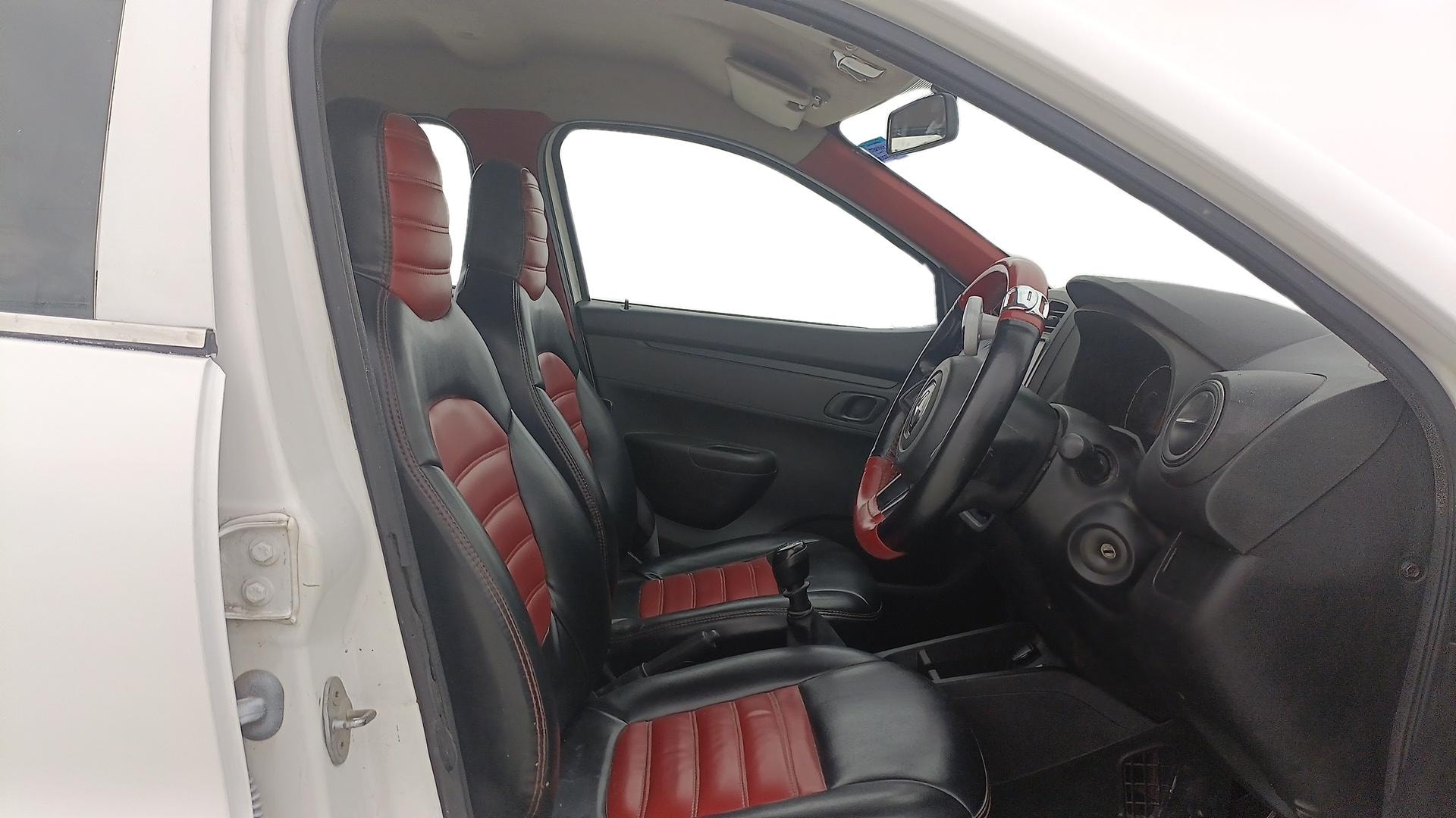 View 2020 Renault Kwid RXL Image 25 Used 2020 Renault Kwid RXL Image 25