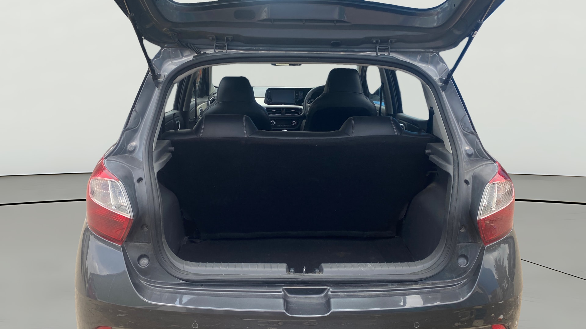 View 2021 Hyundai Grand i10 Nios Sportz Petrol AMT Image 37 Used 2021 Hyundai Grand i10 Nios Sportz Petrol AMT Image 37