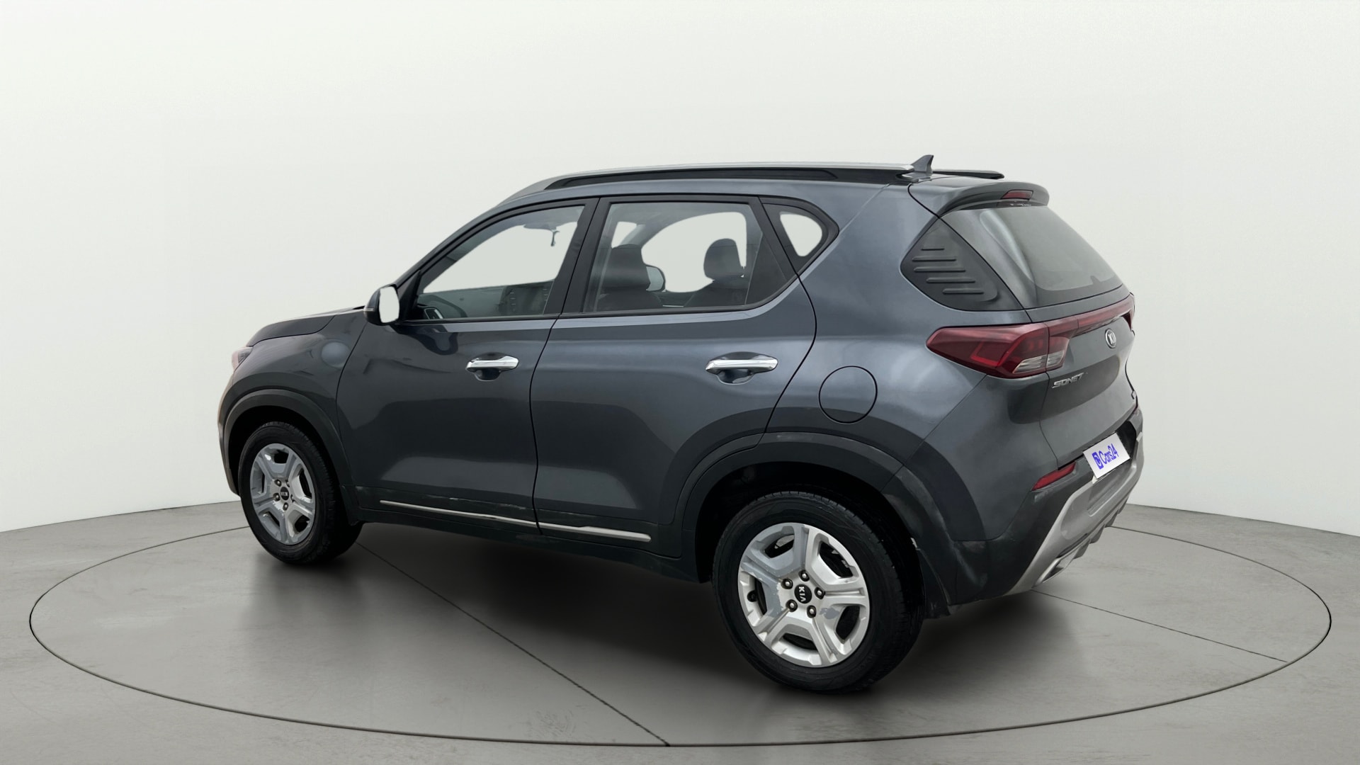 View 2021 Kia Sonet HTX iMT Petrol Image 2 Used 2021 Kia Sonet HTX iMT Petrol Image 2