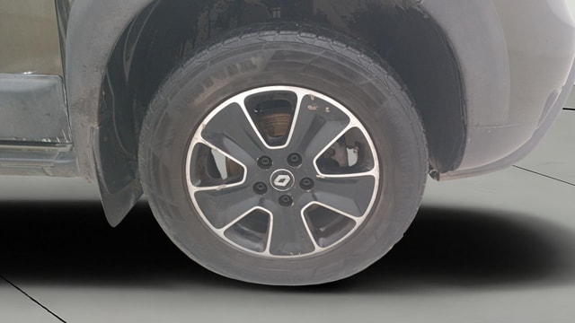 View Renault Duster Image 40 Used Renault Duster Image 40