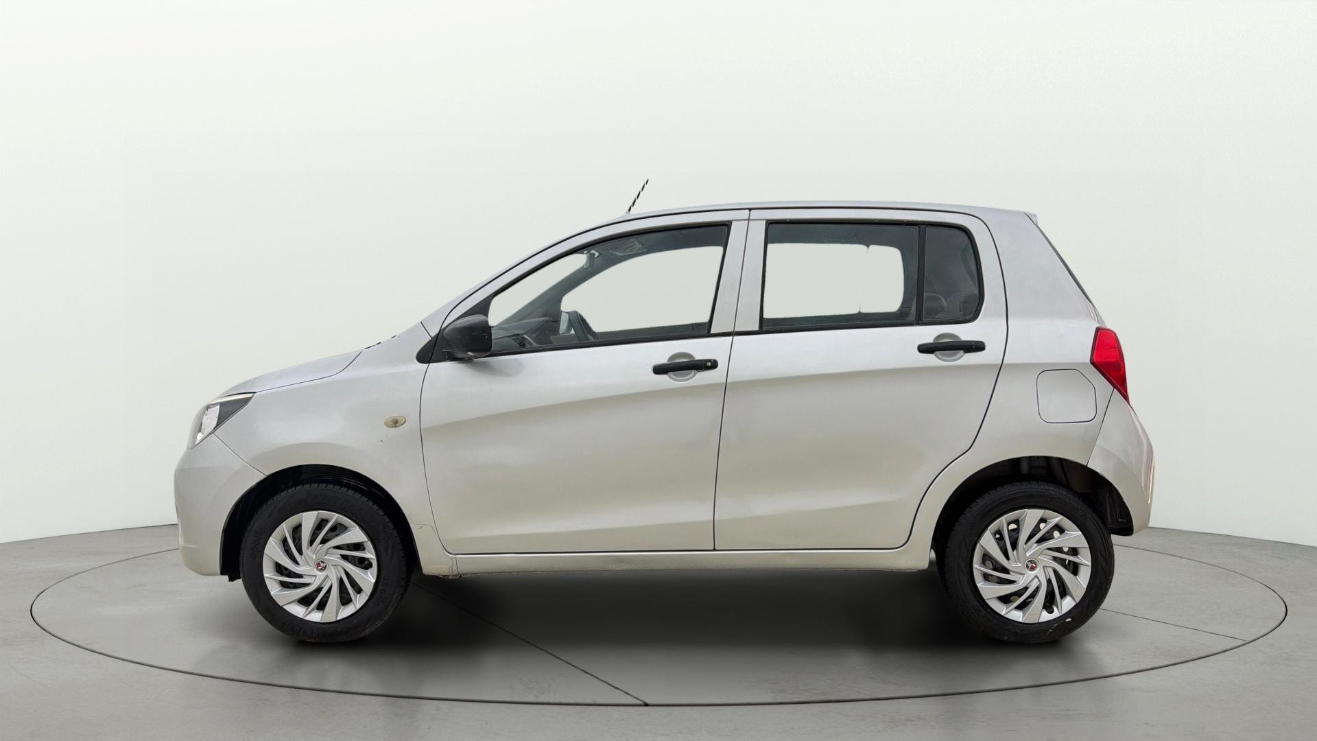 Used 2016 Maruti Suzuki 1000 Used 2016 Maruti Suzuki 1000