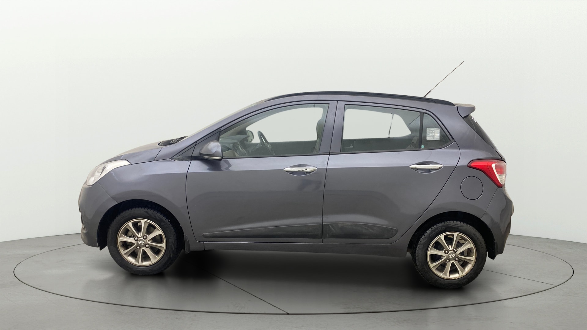 View 2016 Hyundai Grand i10 1.2 Asta Petrol Image 5 Used 2016 Hyundai Grand i10 1.2 Asta Petrol Image 5