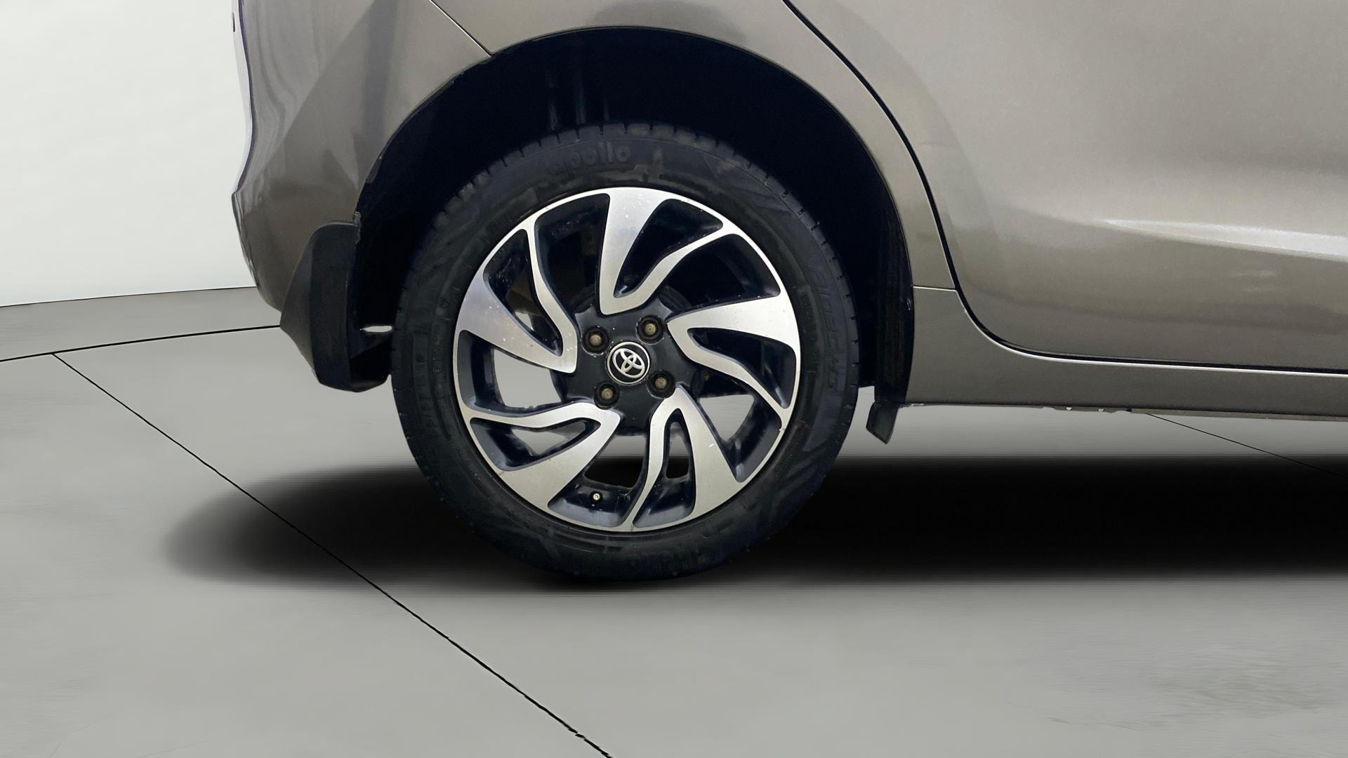 View 2019 Toyota Glanza V CVT Image 24 Used 2019 Toyota Glanza V CVT Image 24