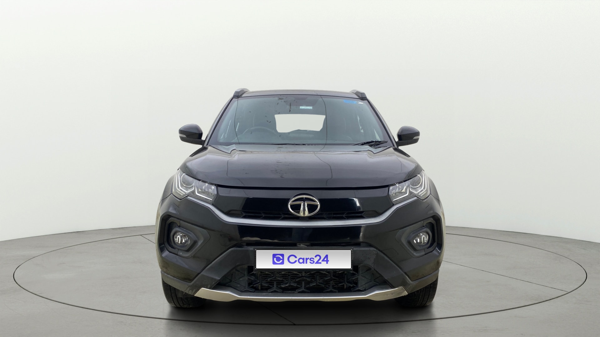 View 2021 Tata Nexon Revotron XE Image 1 Used 2021 Tata Nexon Revotron XE Image 1