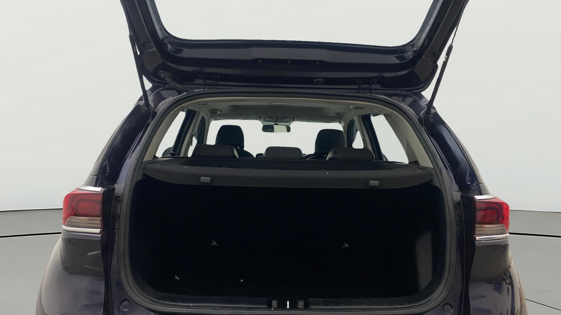 View 2023 Kia Sonet HTK Plus Petrol Image 38 Used 2023 Kia Sonet HTK Plus Petrol Image 38