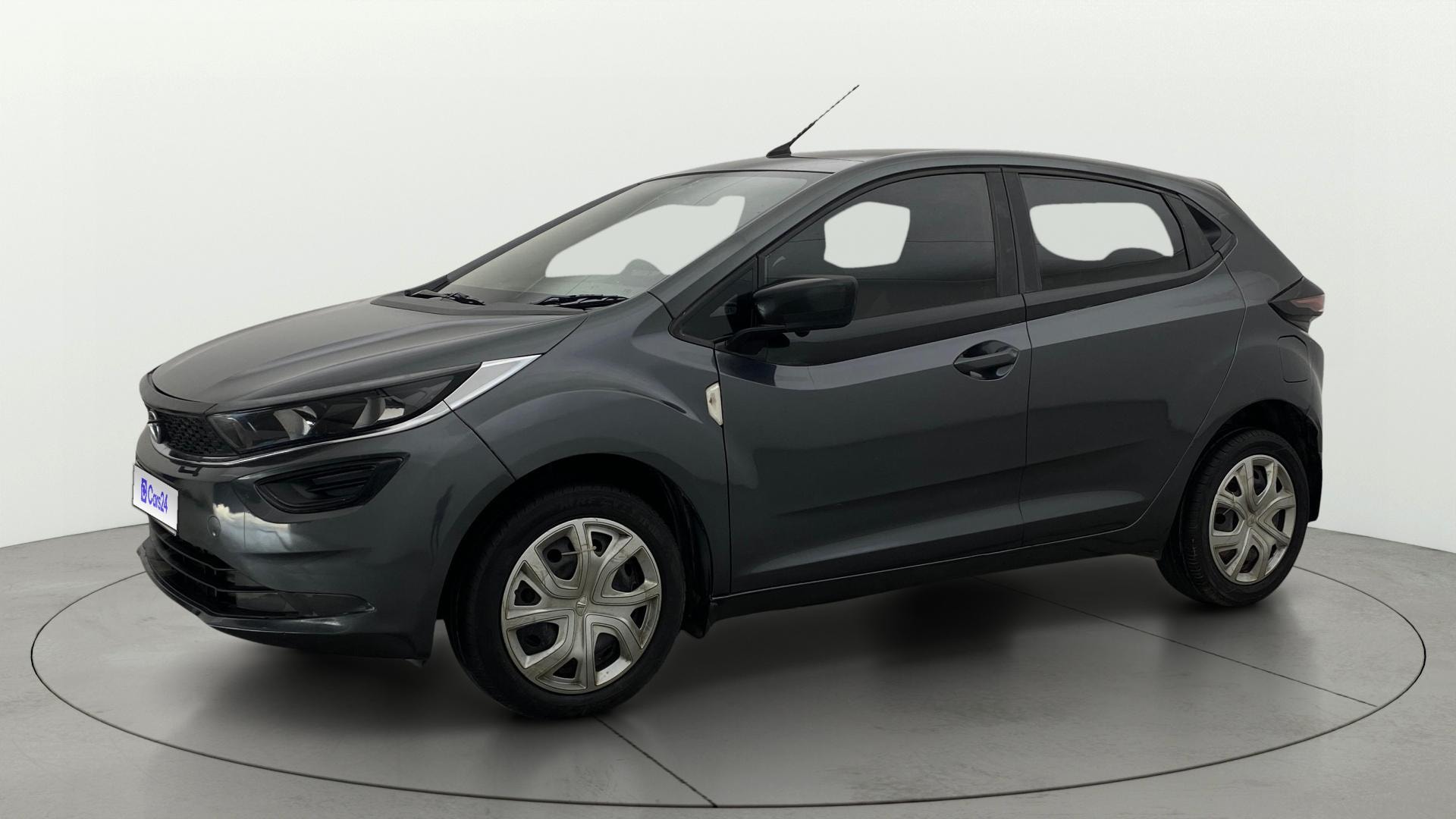 View 2022 Tata Altroz XM Plus Petrol Image 34 Used 2022 Tata Altroz XM Plus Petrol Image 34