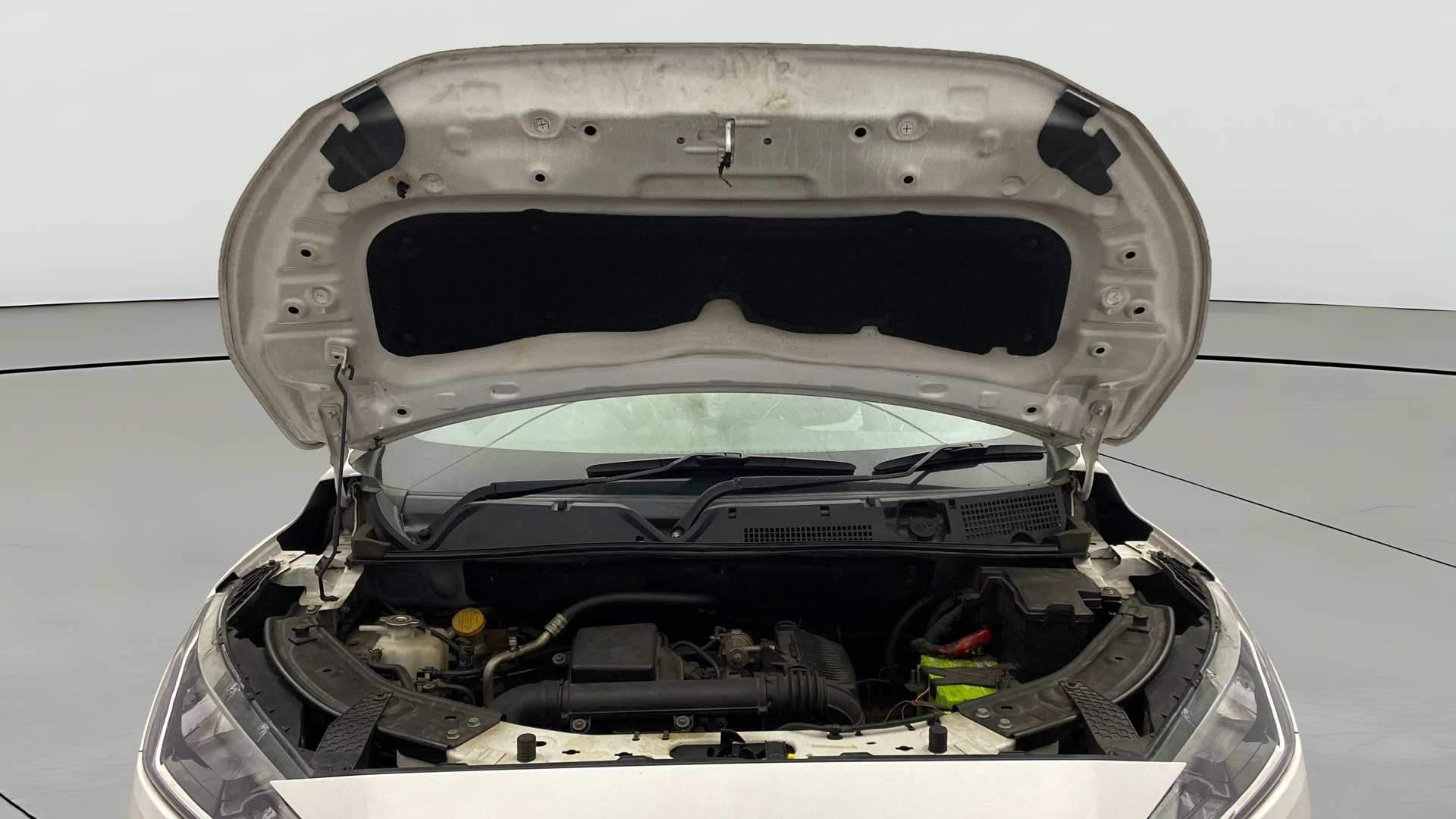 View 2021 Nissan Magnite XE Image 32 Used 2021 Nissan Magnite XE Image 32