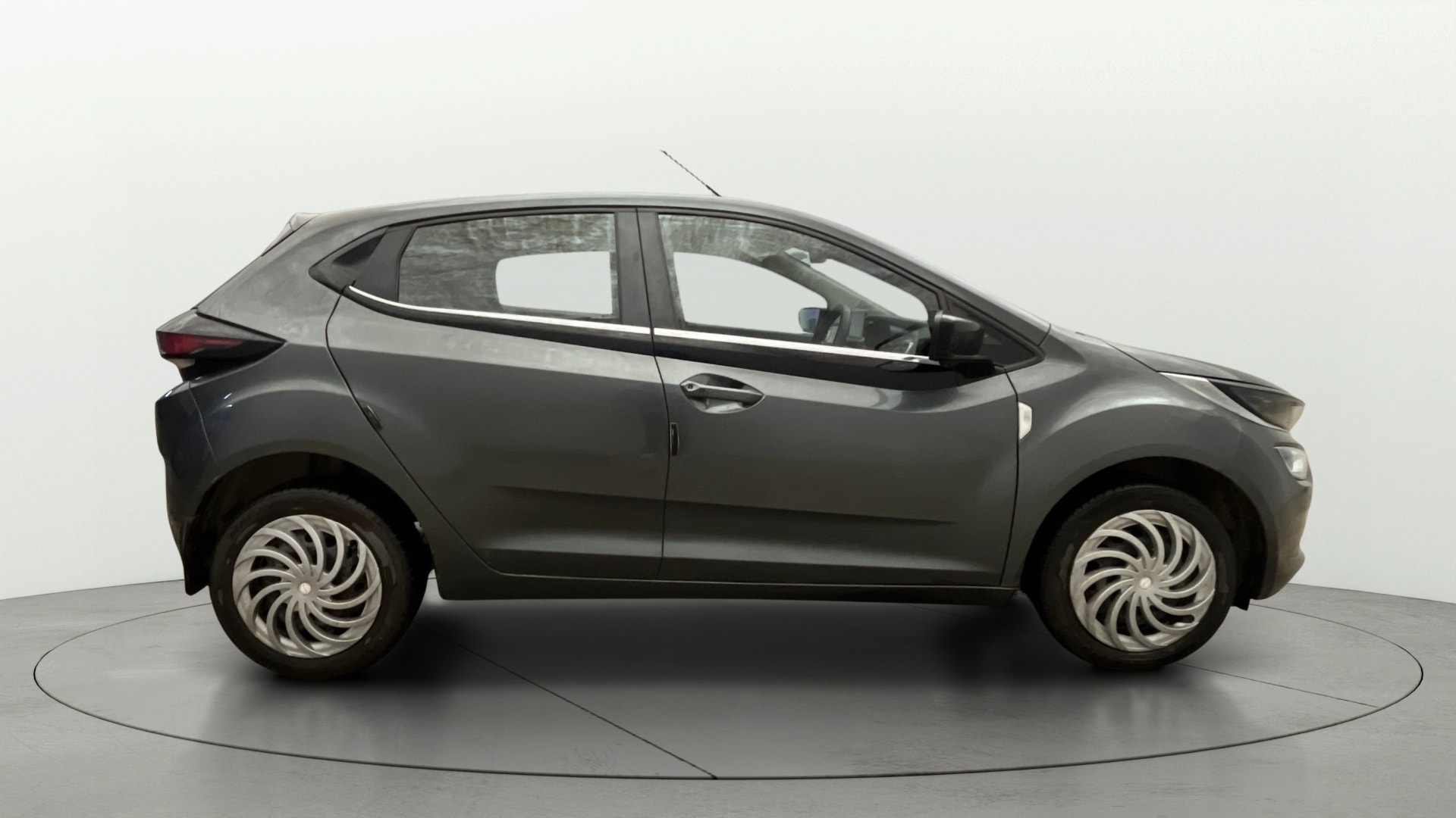 View 2022 Tata Altroz XT Petrol Image 9 Used 2022 Tata Altroz XT Petrol Image 9