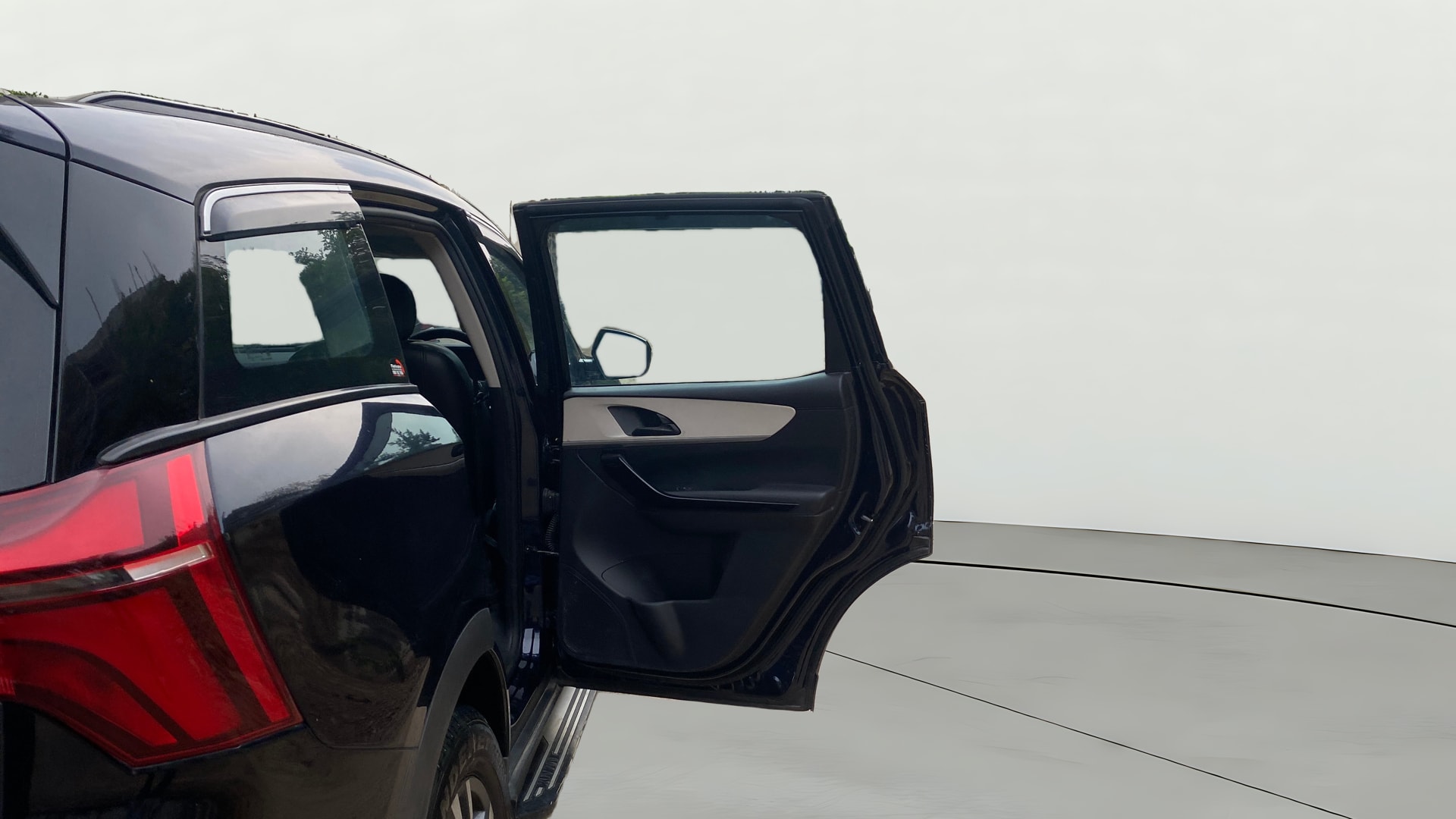 Used 2024 Mahindra XUV700 Used 2024 Mahindra XUV700