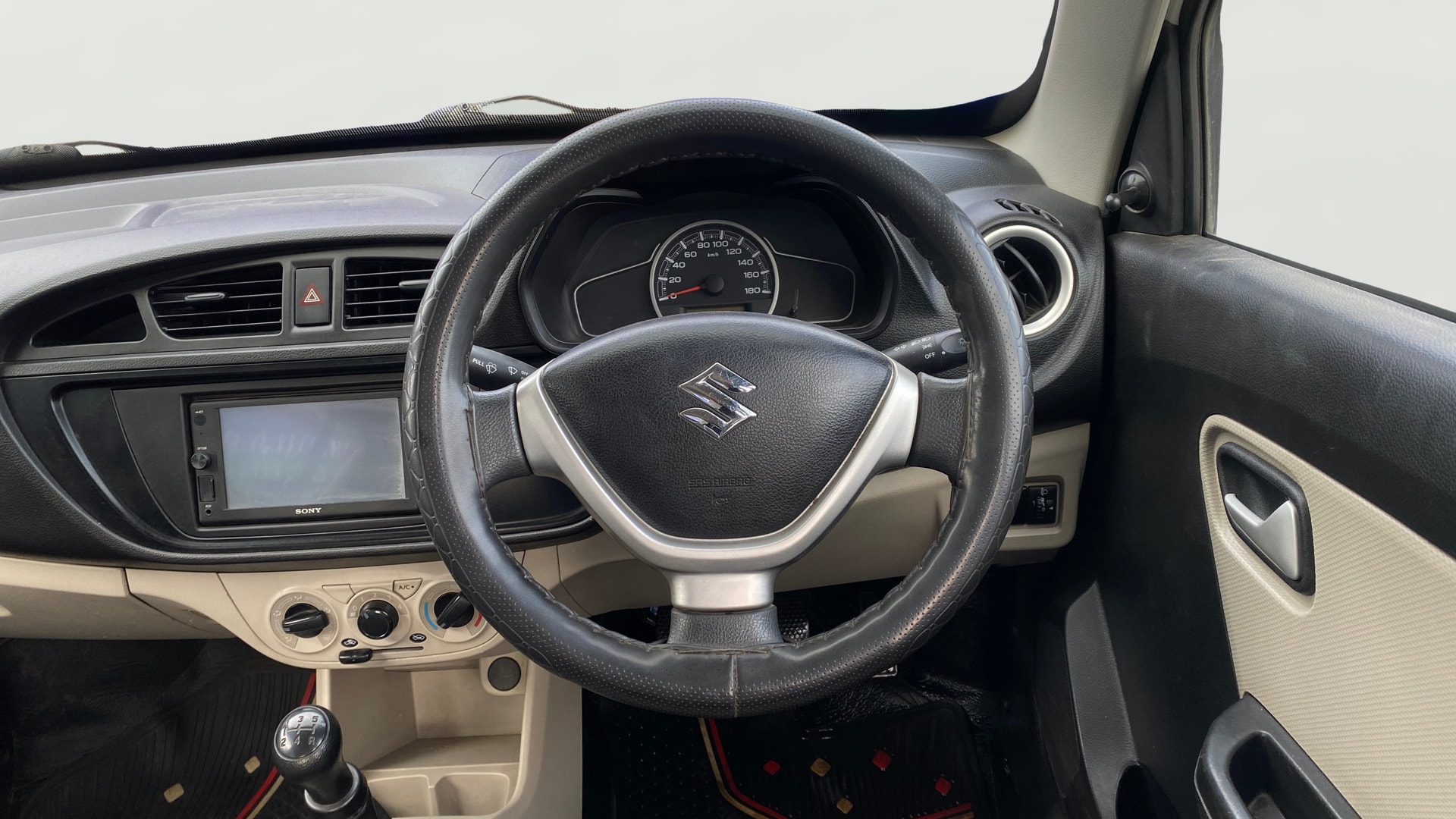 View 2021 Maruti Suzuki 1000 Base Variant Image 20 Used 2021 Maruti Suzuki 1000 Base Variant Image 20