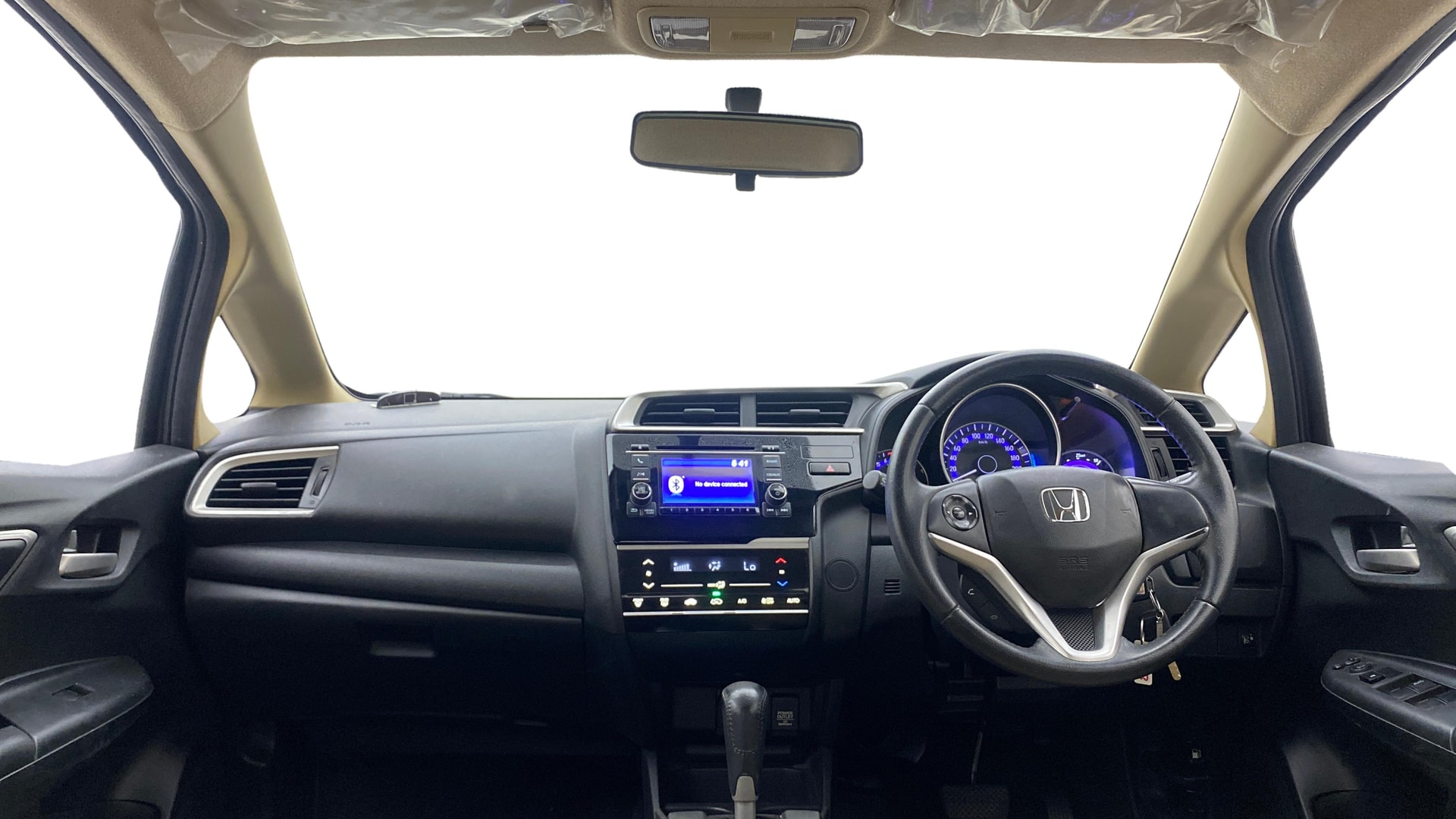 View 2016 Honda Jazz E MT Diesel Image 15 Used 2016 Honda Jazz E MT Diesel Image 15