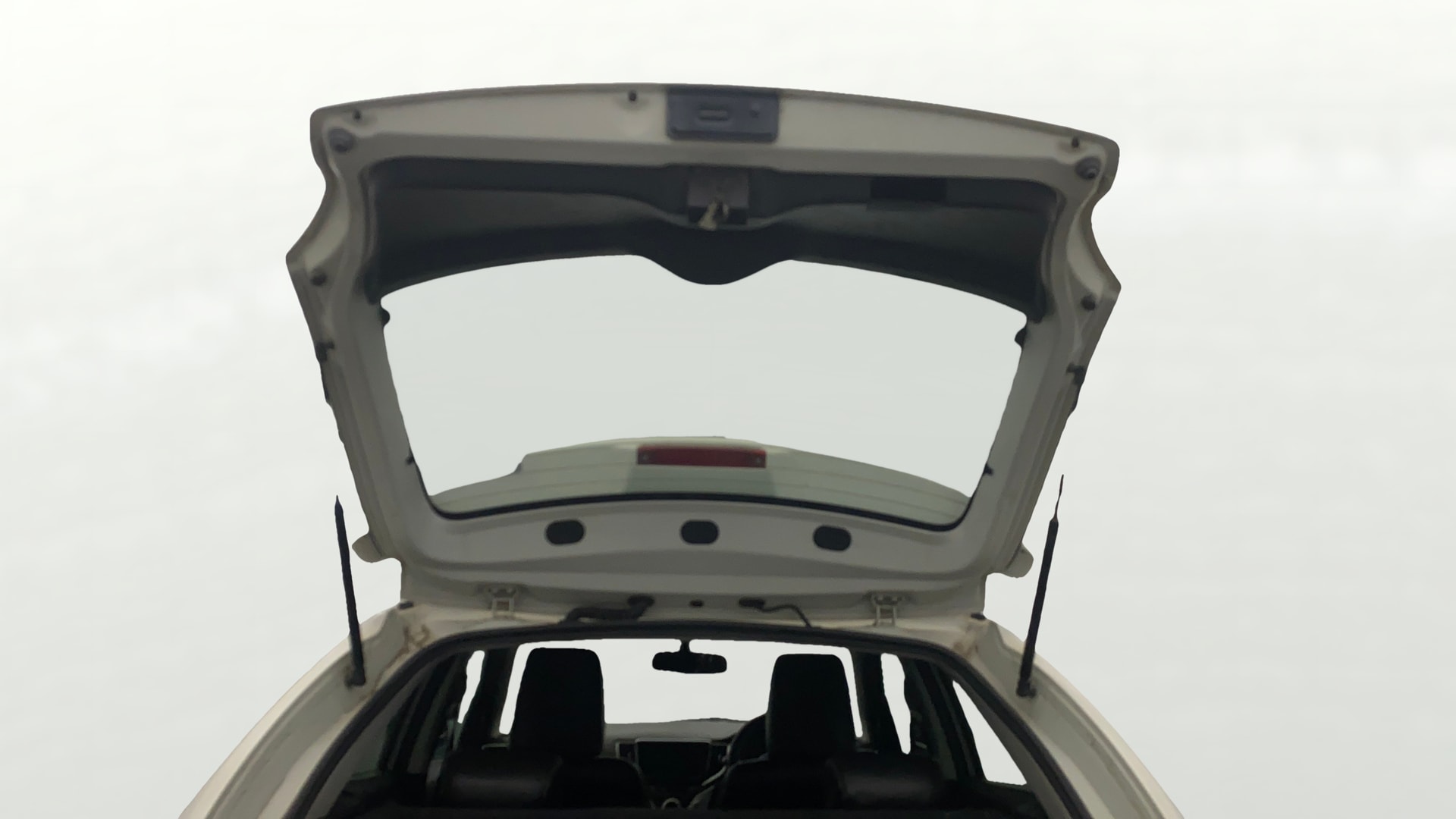 View 2018 Maruti Suzuki 1000 Base Variant Image 16 Used 2018 Maruti Suzuki 1000 Base Variant Image 16