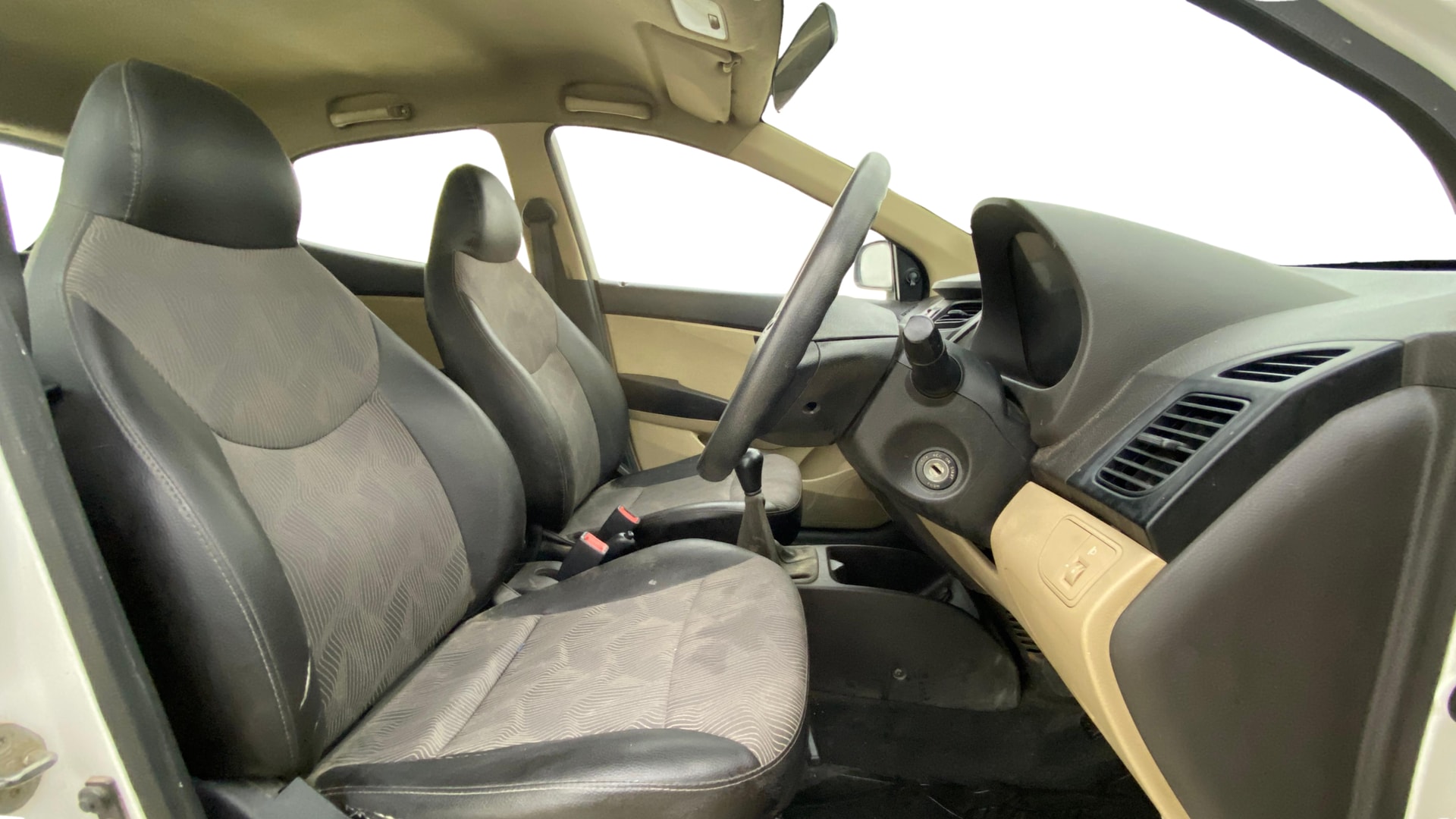 View 2014 Hyundai EON Era Plus Image 25 Used 2014 Hyundai EON Era Plus Image 25