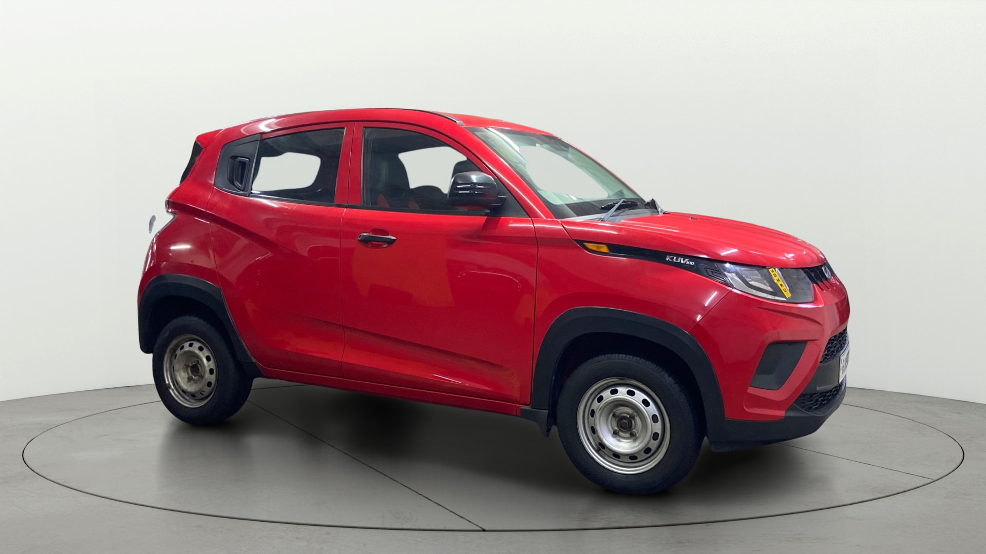 View 2021 Mahindra KUV100 K2 Petrol BS IV Image 21 Used 2021 Mahindra KUV100 K2 Petrol BS IV Image 21