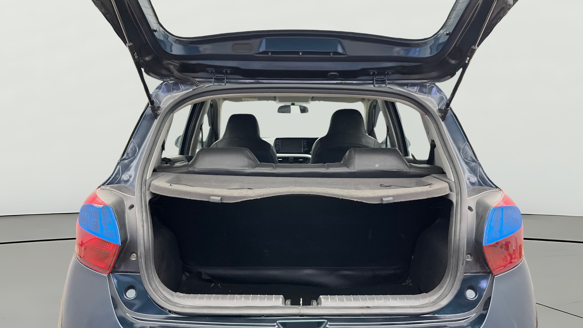 View 2022 Hyundai Grand i10 Nios Sportz Petrol Image 38 Used 2022 Hyundai Grand i10 Nios Sportz Petrol Image 38