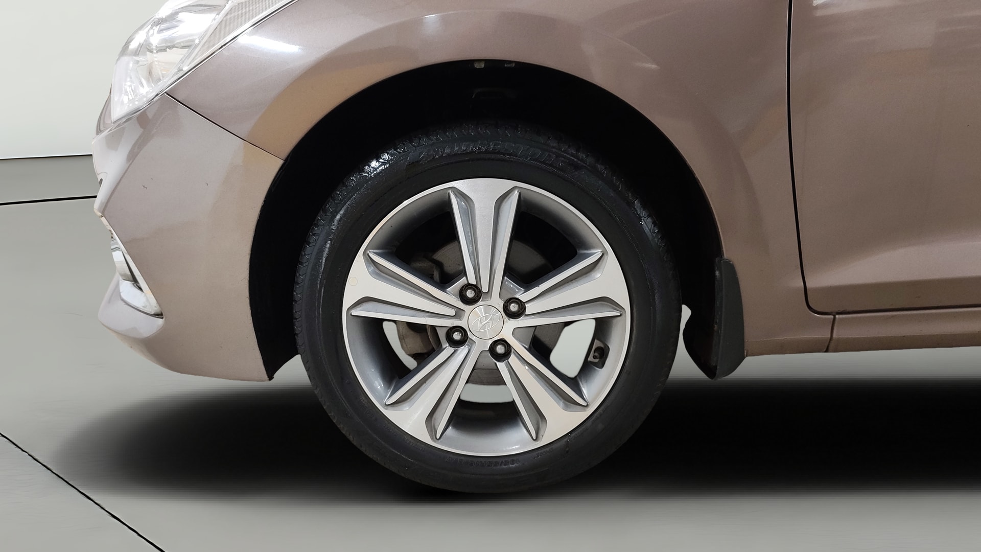 View 2018 Hyundai Verna 1.6 VTVT SX Image 29 Used 2018 Hyundai Verna 1.6 VTVT SX Image 29