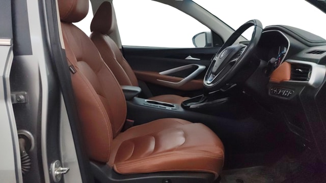 View MG Hector Plus Image 19 Used MG Hector Plus Image 19
