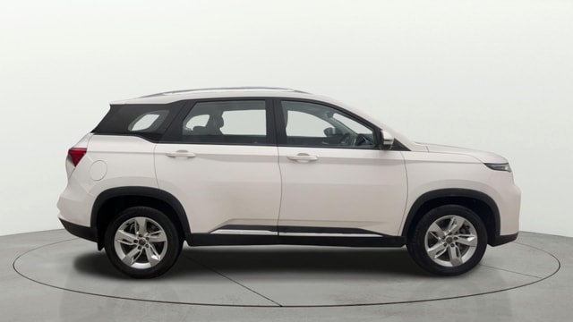 View MG Hector Plus Image 29 Used MG Hector Plus Image 29