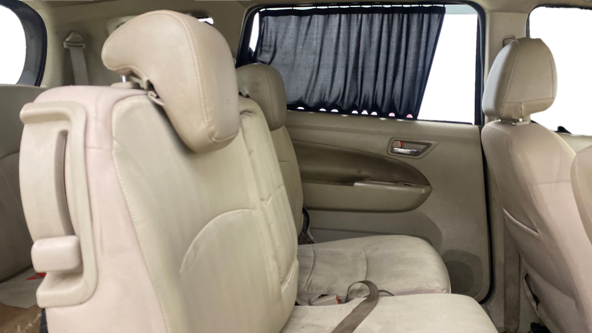 View 2018 Maruti Suzuki 1000 Base Variant Image 30 Used 2018 Maruti Suzuki 1000 Base Variant Image 30