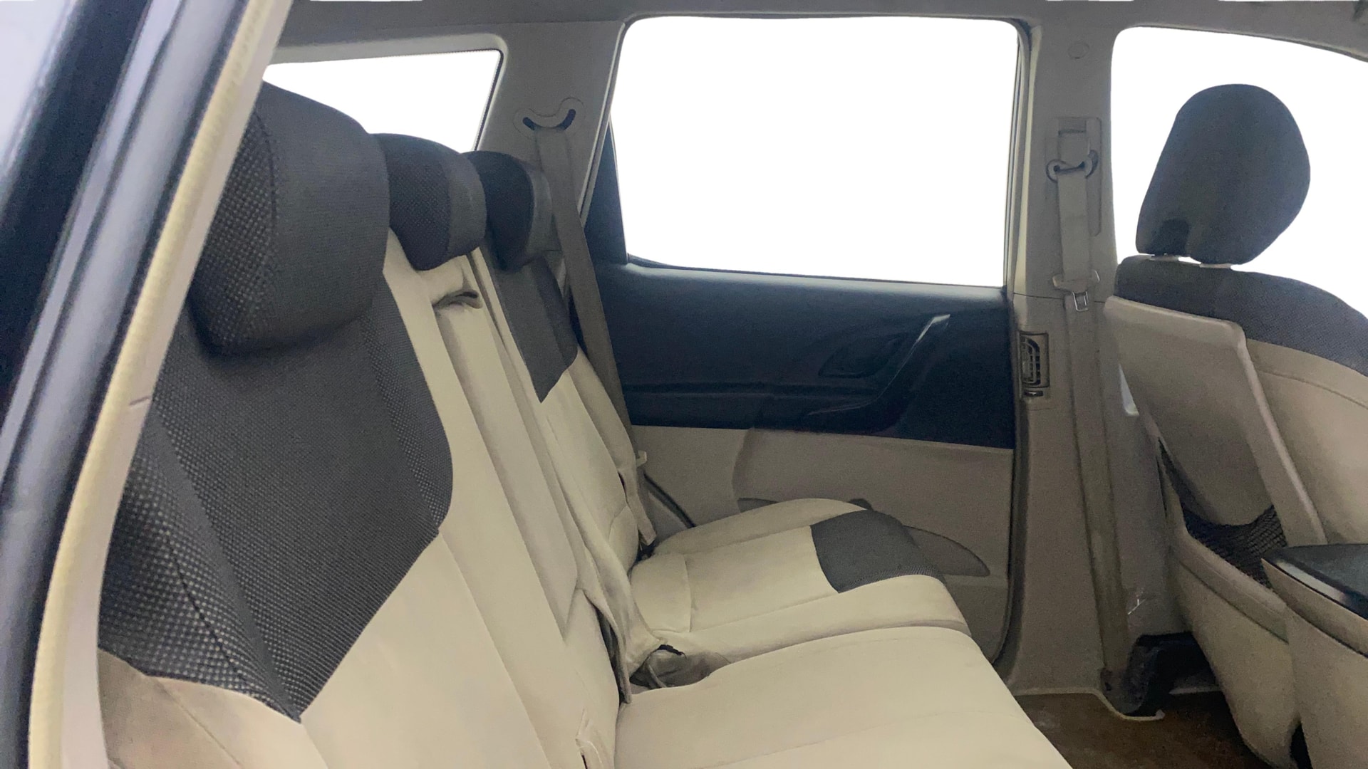 Used 2017 Mahindra XUV500 Used 2017 Mahindra XUV500