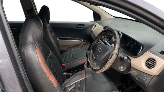 View Hyundai Grand i10 Image 19 Used Hyundai Grand i10 Image 19