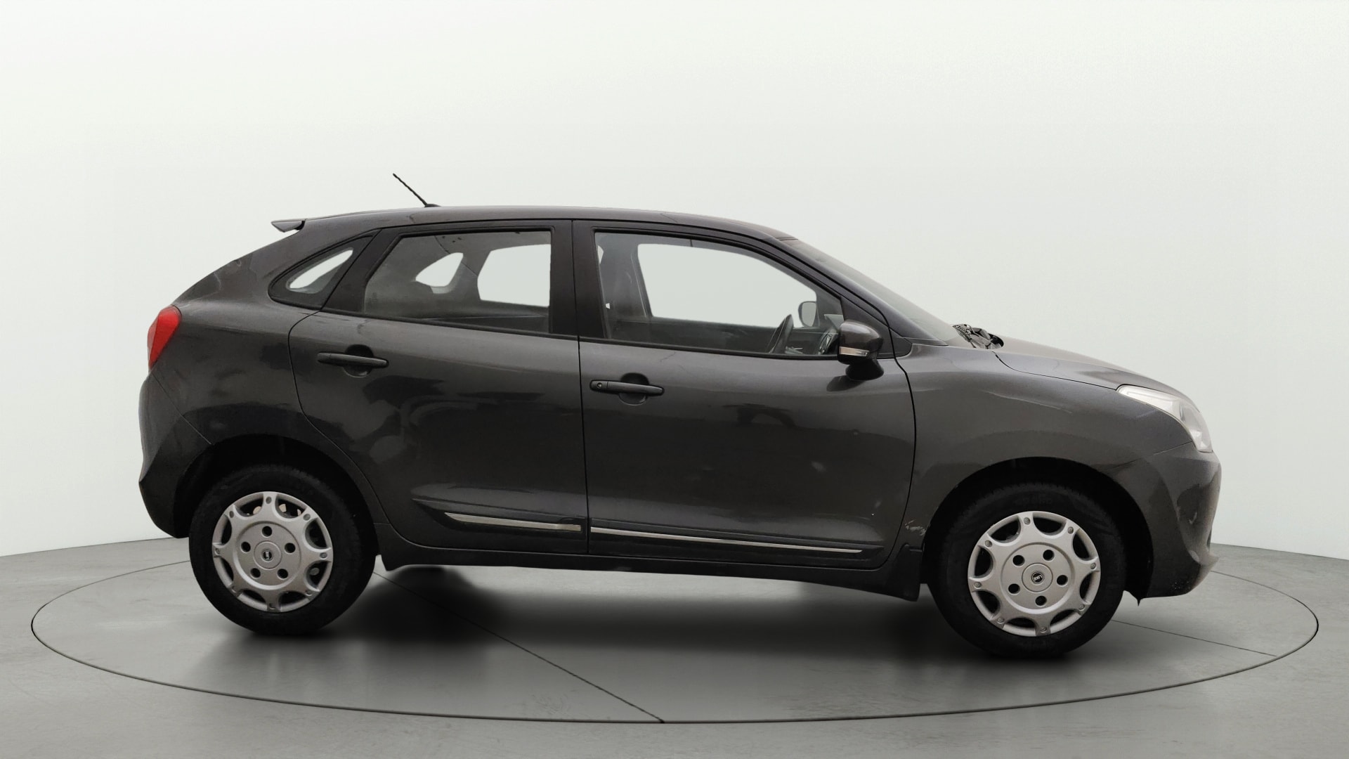 View 2019 Maruti Suzuki 1000 Base Variant Image 8 Used 2019 Maruti Suzuki 1000 Base Variant Image 8