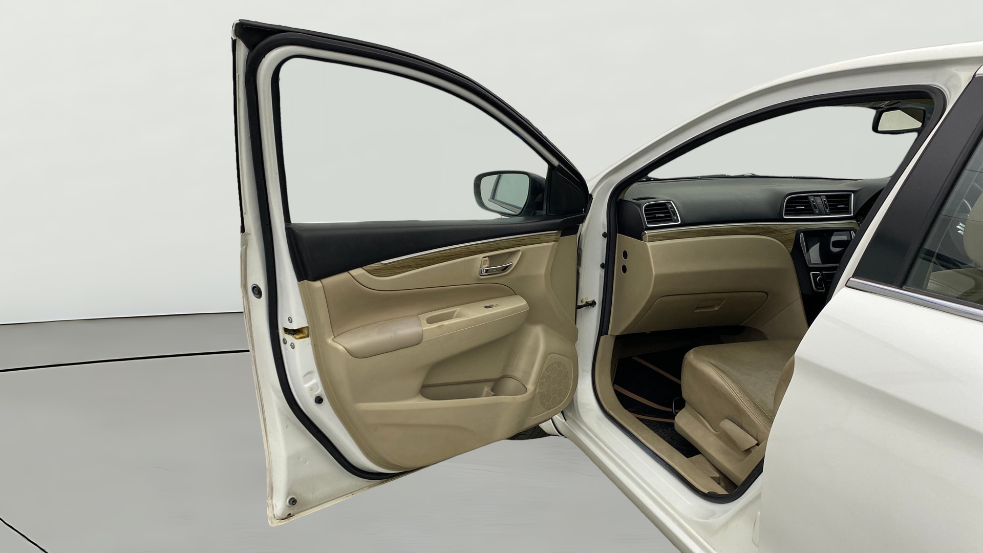 View 2020 Maruti Suzuki 1000 Base Variant Image 32 Used 2020 Maruti Suzuki 1000 Base Variant Image 32
