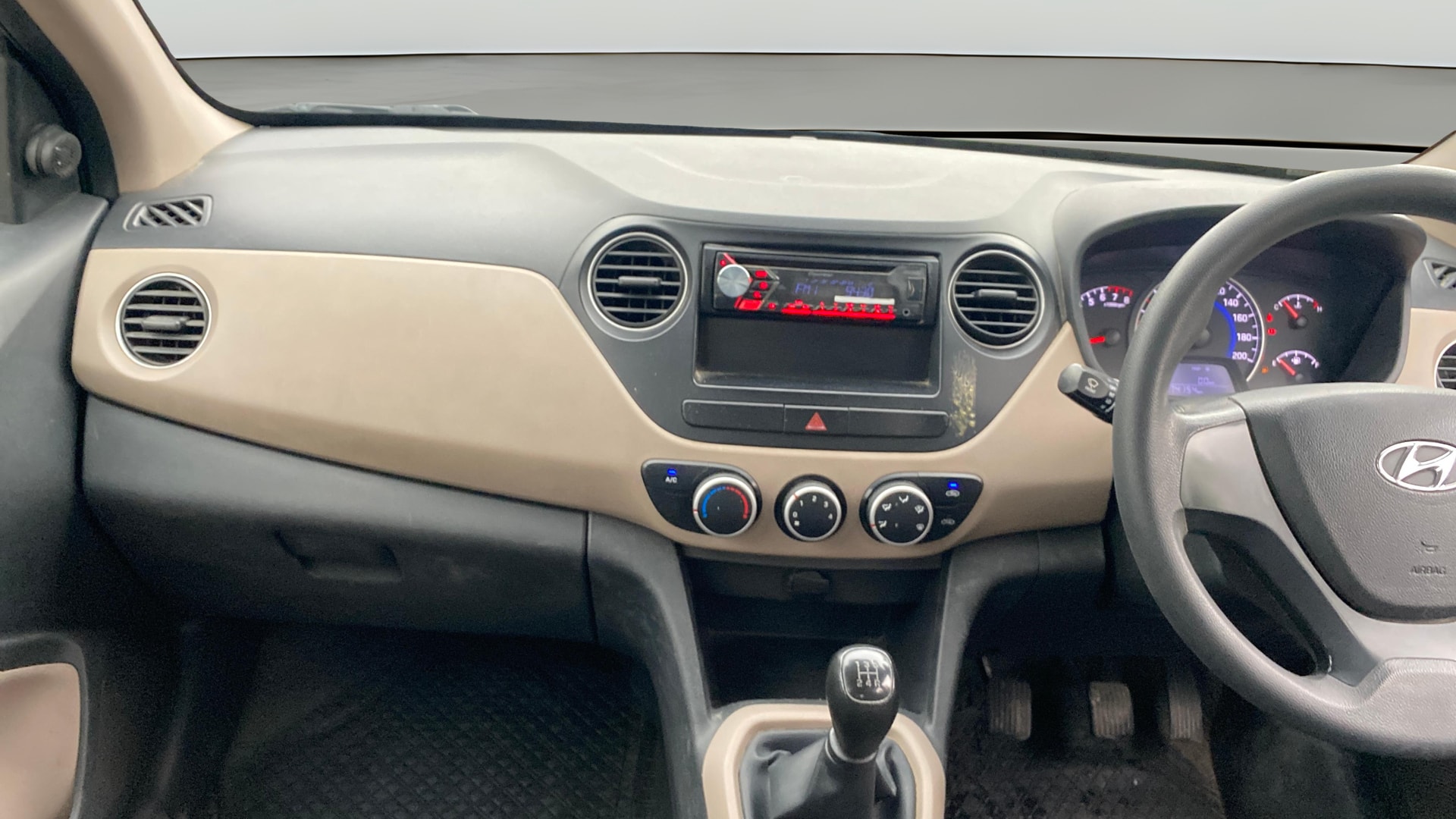 Used 2017 Hyundai Grand i10 Used 2017 Hyundai Grand i10