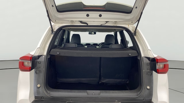 View Nissan Magnite Image 40 Used Nissan Magnite Image 40