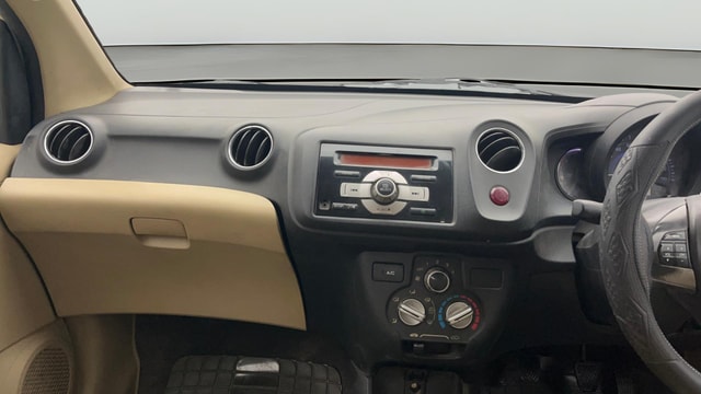 View Honda Amaze Image 17 Used Honda Amaze Image 17