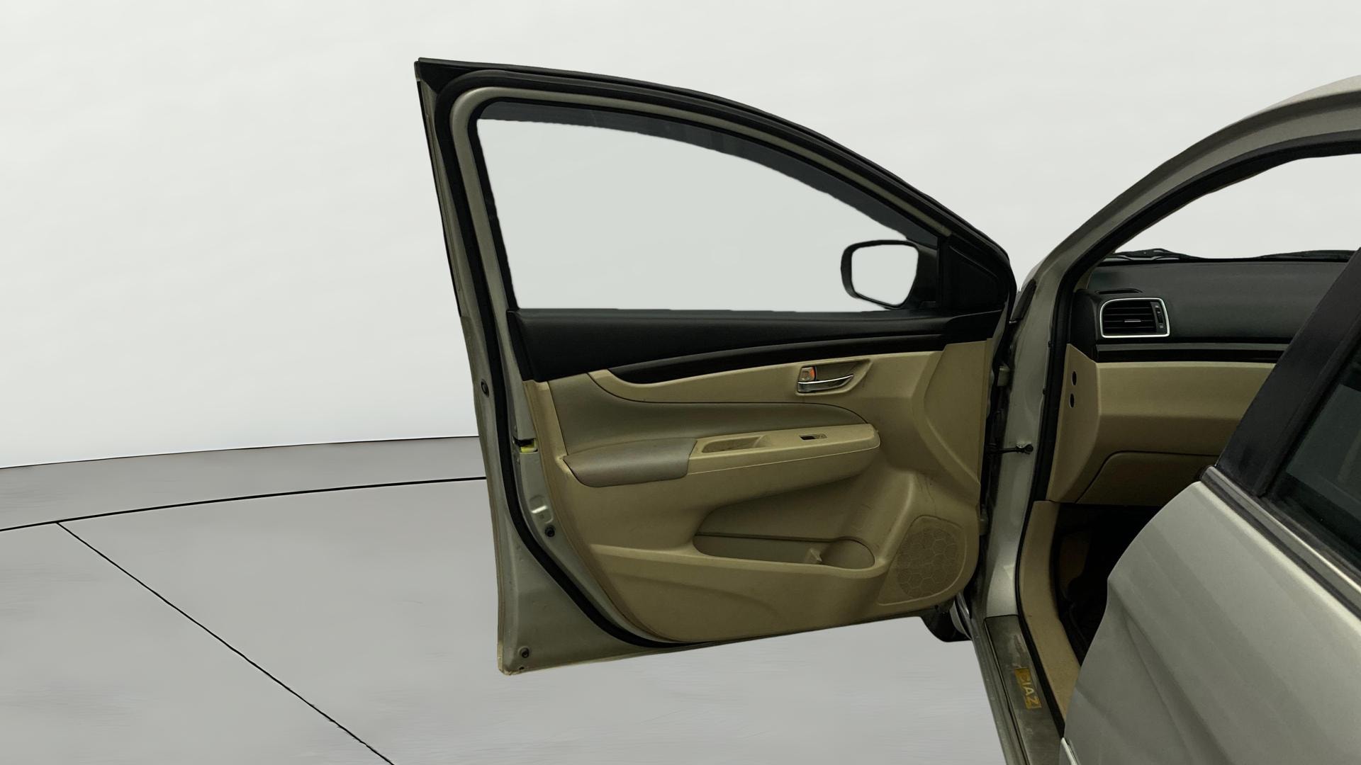 View 2017 Maruti Suzuki 1000 Base Variant Image 31 Used 2017 Maruti Suzuki 1000 Base Variant Image 31