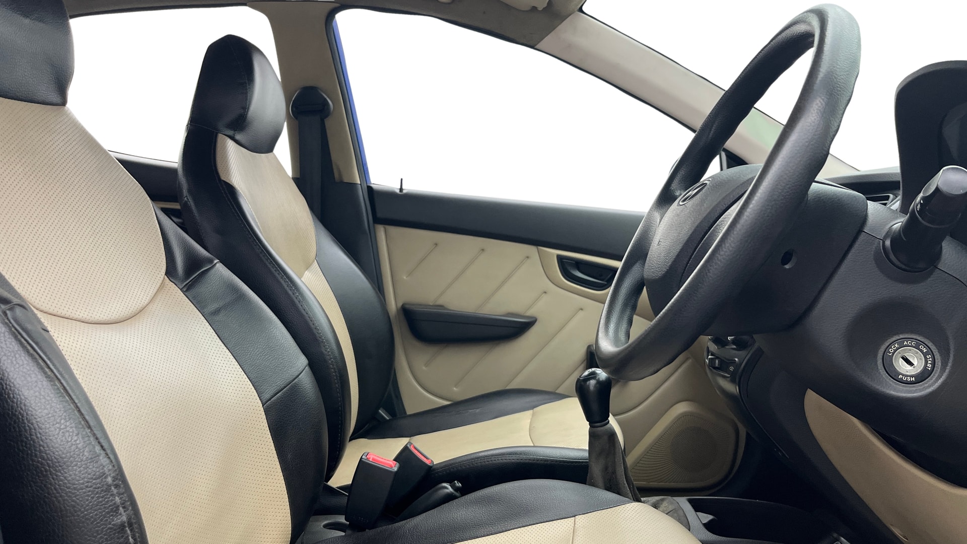 View 2014 Hyundai EON D-Lite Plus Image 26 Used 2014 Hyundai EON D-Lite Plus Image 26