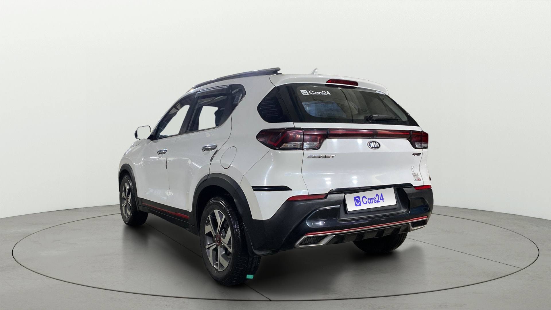 View 2020 Kia Sonet GTX Plus DCT Petrol Image 2 Used 2020 Kia Sonet GTX Plus DCT Petrol Image 2