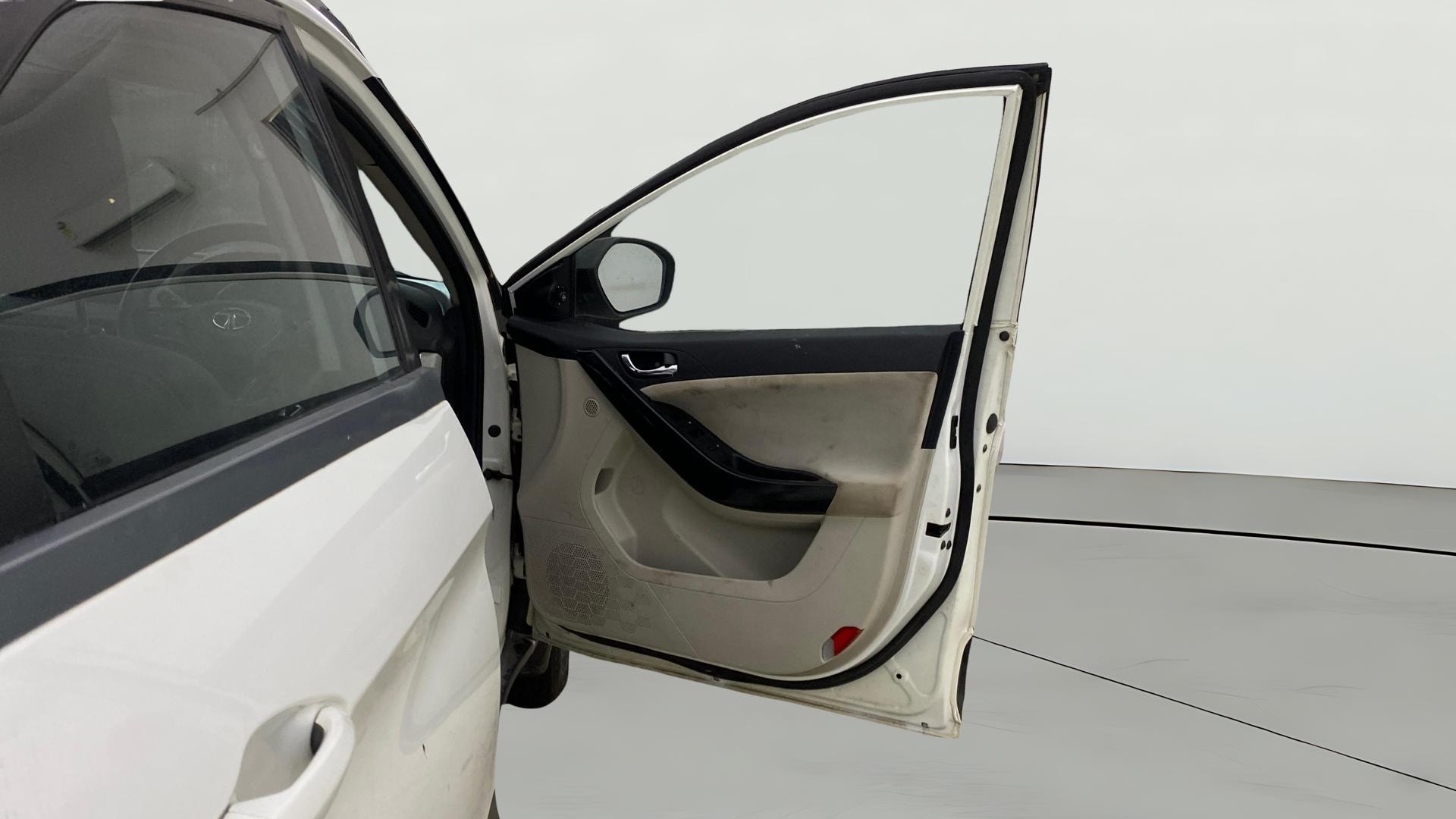 View 2021 Tata Nexon Revotron XE Image 47 Used 2021 Tata Nexon Revotron XE Image 47
