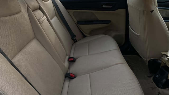 View Honda Amaze Image 30 Used Honda Amaze Image 30