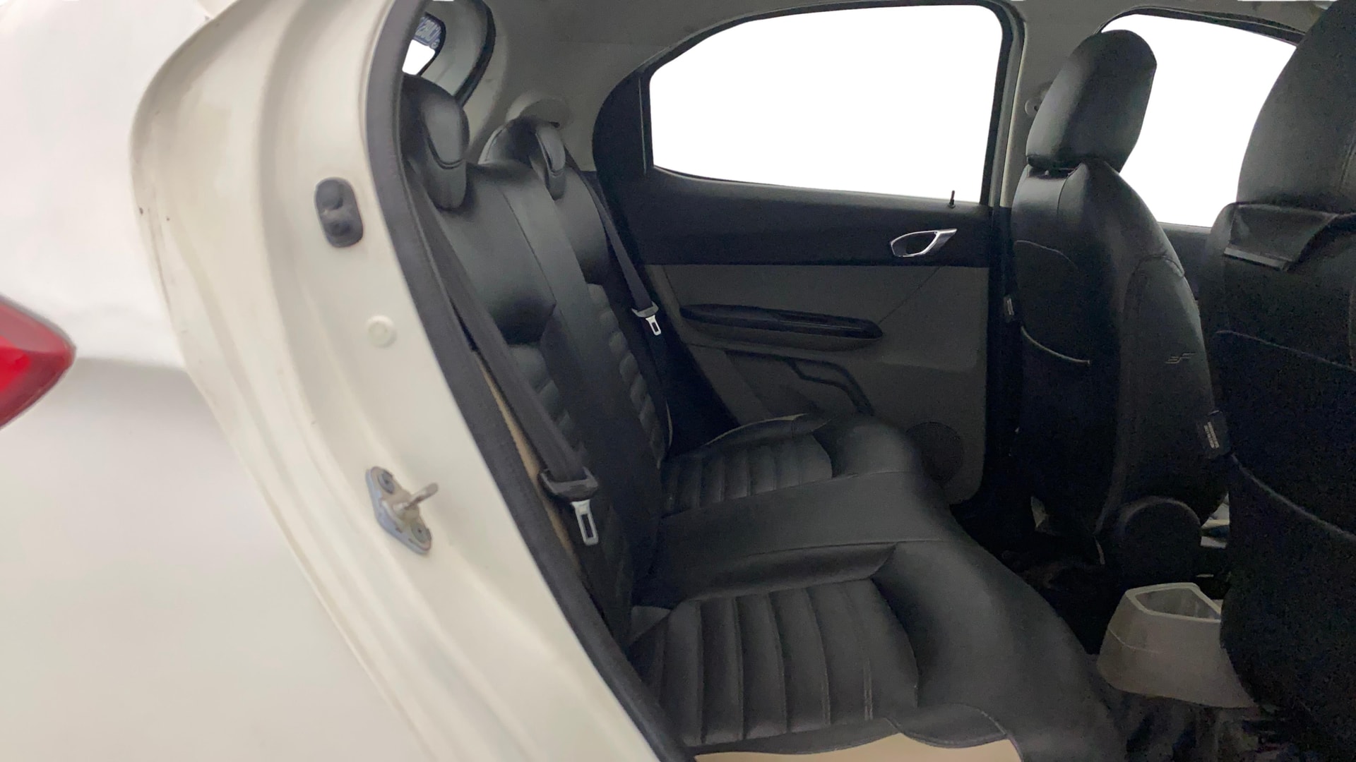View 2019 Tata Tiago Revotorq XB Image 29 Used 2019 Tata Tiago Revotorq XB Image 29