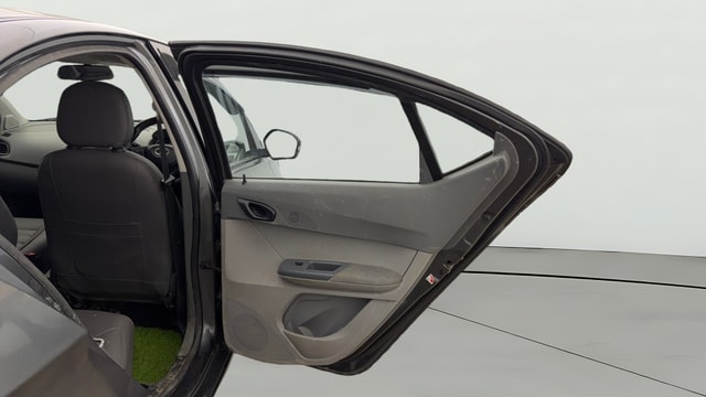 View Tata Tigor Image 7 Used Tata Tigor Image 7