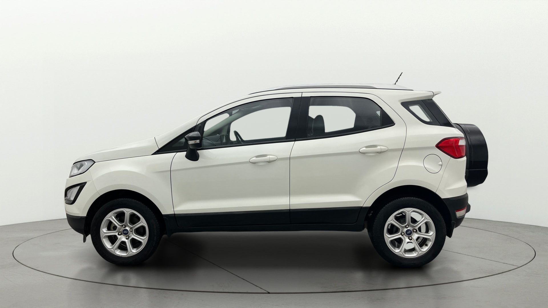 View 2019 Ford EcoSport 1.5 TDCi Diesel Ambiente BS IV Image 6 Used 2019 Ford EcoSport 1.5 TDCi Diesel Ambiente BS IV Image 6
