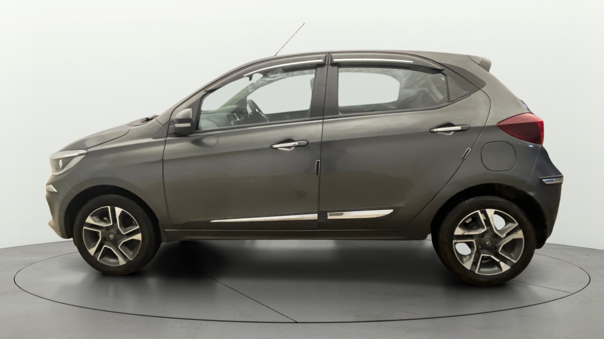 Used 2023 Tata Tiago Used 2023 Tata Tiago