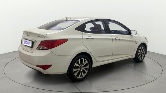 View Hyundai Verna Image 42 Used Hyundai Verna Image 42