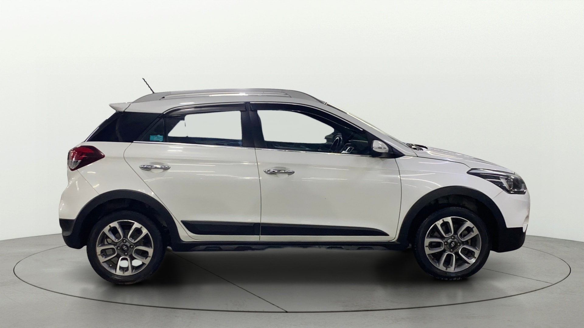 View 2016 Hyundai i20 Active 1.2 SX Image 8 Used 2016 Hyundai i20 Active 1.2 SX Image 8