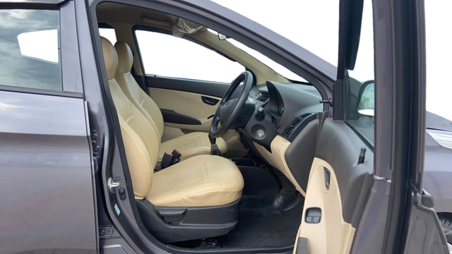 View Hyundai EON Image 26 Used Hyundai EON Image 26