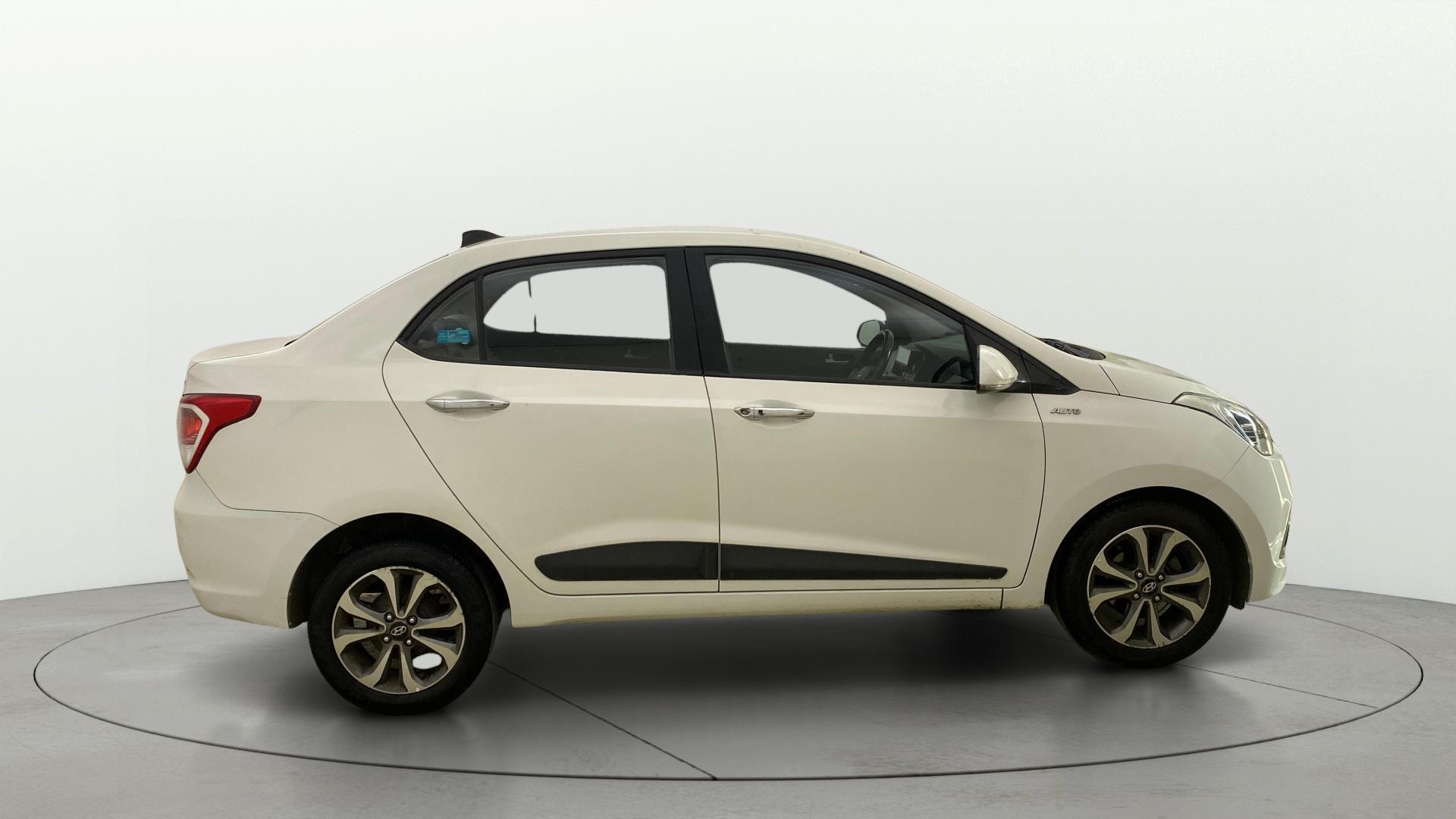 Used 2015 Hyundai Xcent Used 2015 Hyundai Xcent