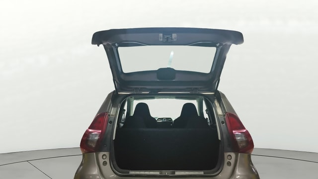 View Datsun Redi GO Image 16 Used Datsun Redi GO Image 16