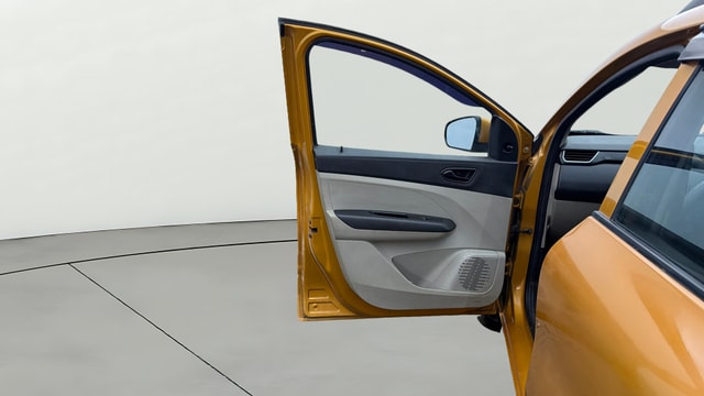 View Renault Triber Image 31 Used Renault Triber Image 31