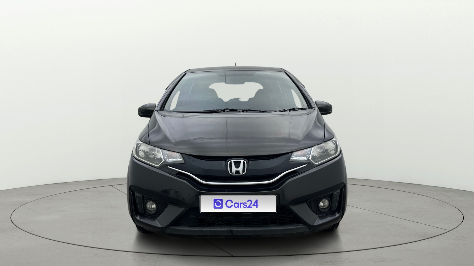 View 2018 Honda Jazz E MT Diesel Image 1 Used 2018 Honda Jazz E MT Diesel Image 1
