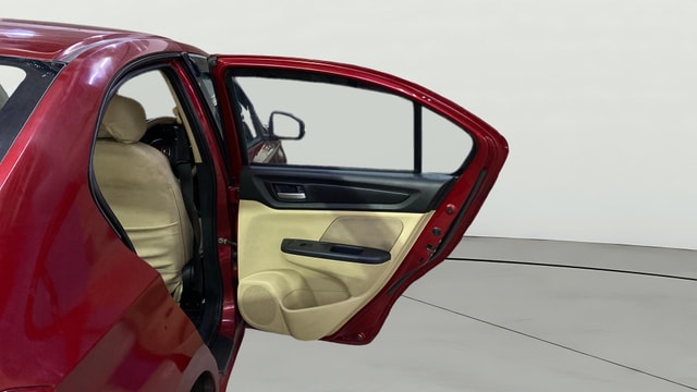 View Honda Amaze Image 7 Used Honda Amaze Image 7