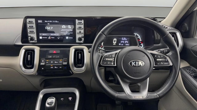 View Kia Sonet Image 13 Used Kia Sonet Image 13