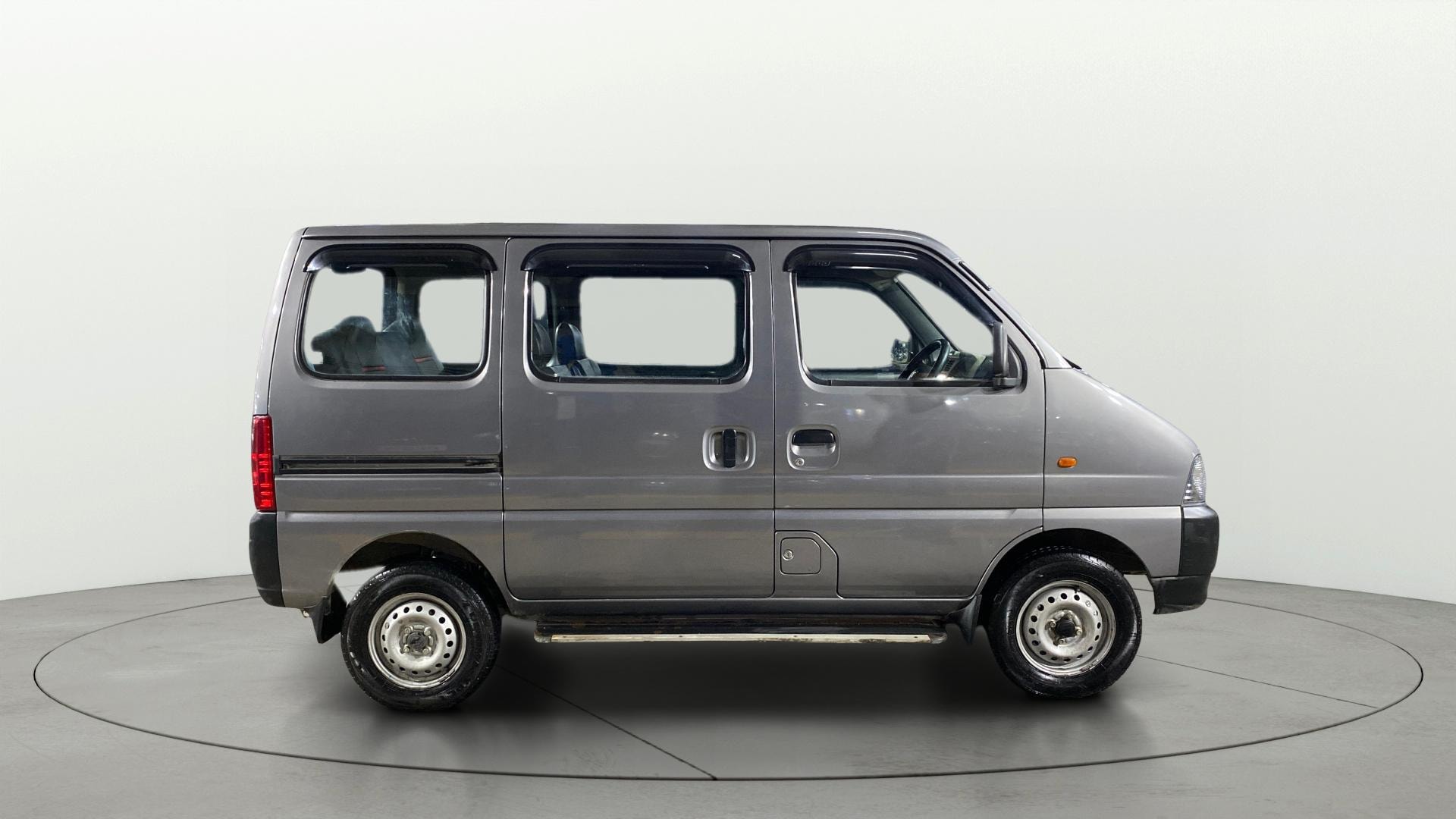 View 2025 Maruti Suzuki 1000 Base Variant Image 8 Used 2025 Maruti Suzuki 1000 Base Variant Image 8